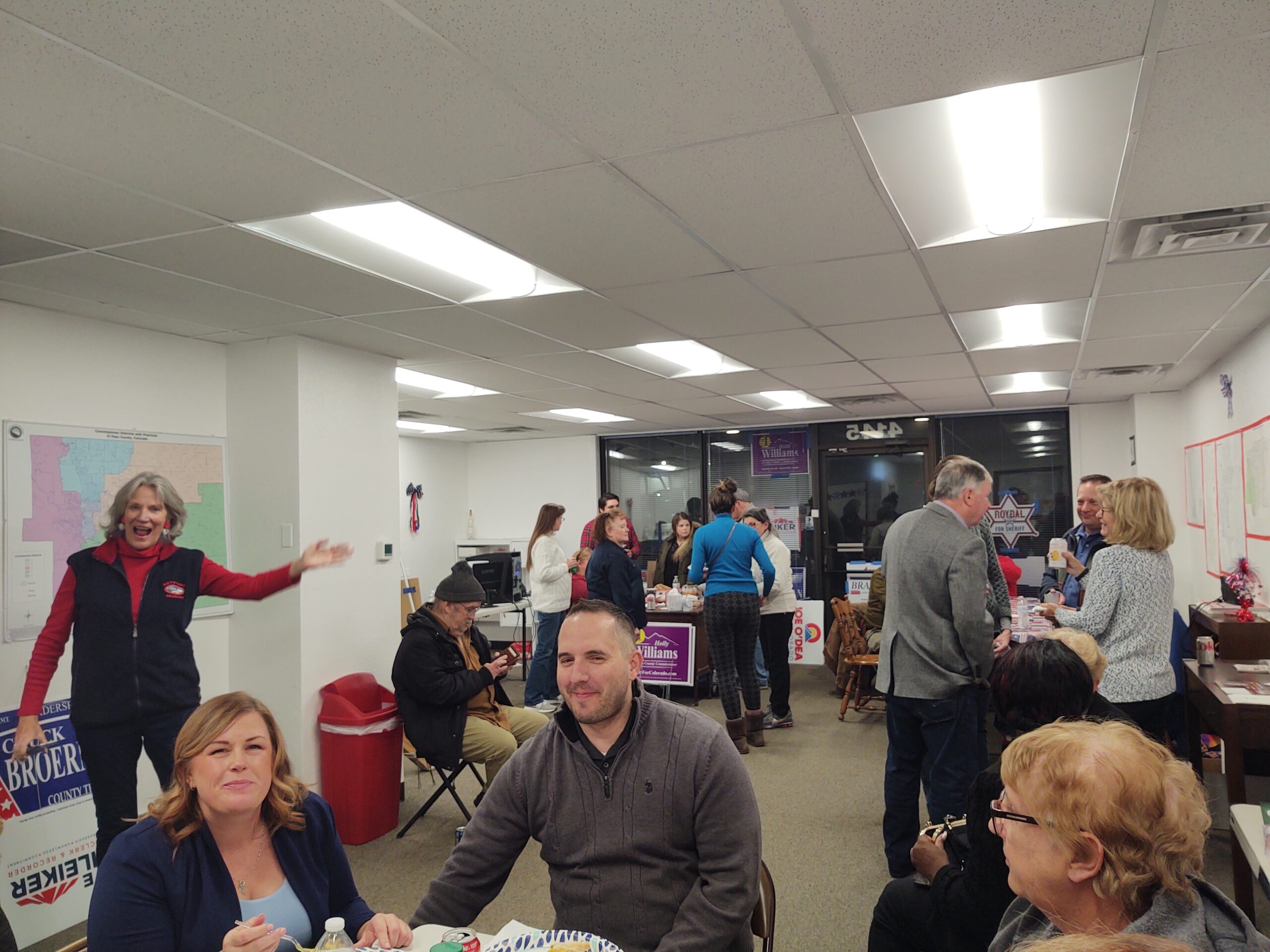 IMG_20221104_183707254_BURST000_COVER_TOP